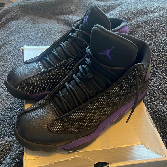 AUTHENTIC JORDAN 13’ PURPLE (USED) - Picture 3 of 5